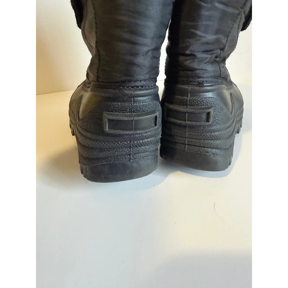 Kids Black Quilted Snow Boots Size 13 Faux Fur Trim Hook Loop Closure Outdoor